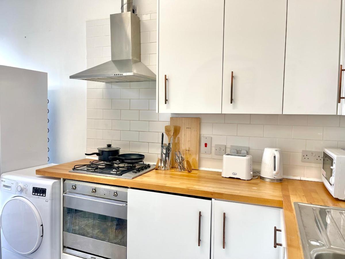 Archway Station Big Bedroom Flat London Bagian luar foto