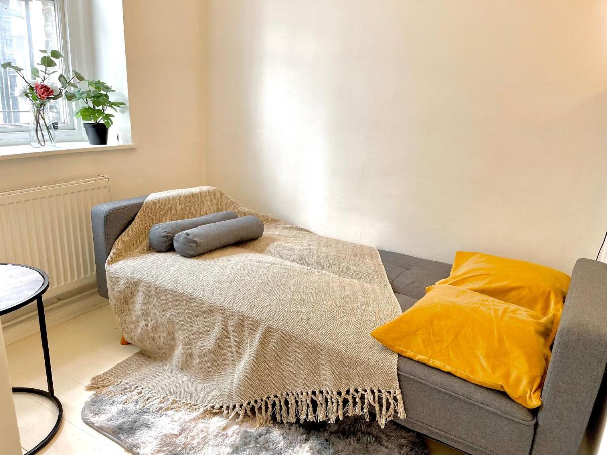 Archway Station Big Bedroom Flat London Bagian luar foto