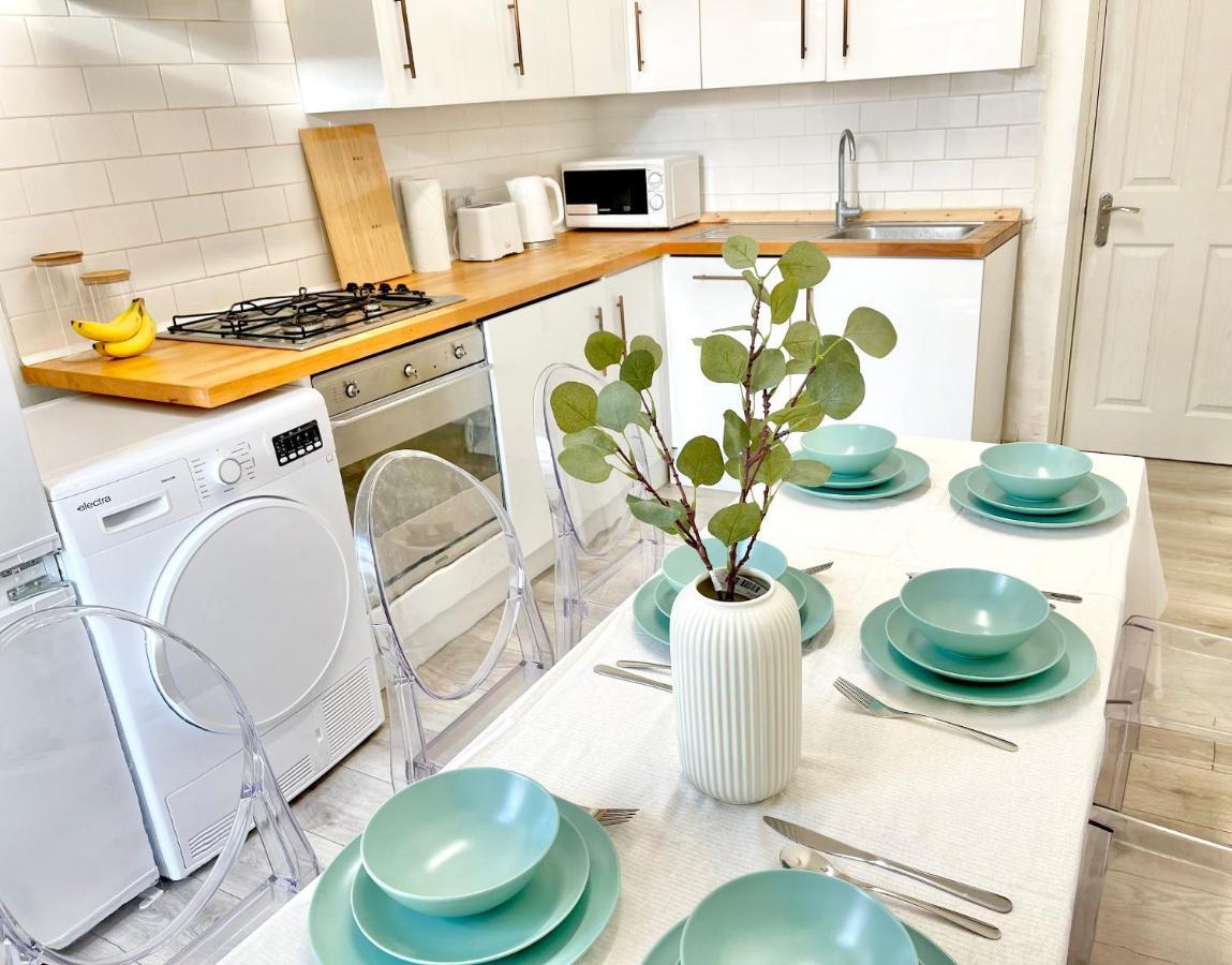 Archway Station Big Bedroom Flat London Bagian luar foto